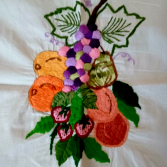 Fruits Handmade Embroidery Napkin - Picture 2 of 2